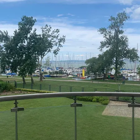 דירה Admiral Garden Beach With Terrace *